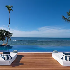 & 5*, La Romana Repubblica Dominicana